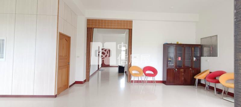 礁溪雙學區大路邊電梯七房農舍房屋室內格局與周邊環境