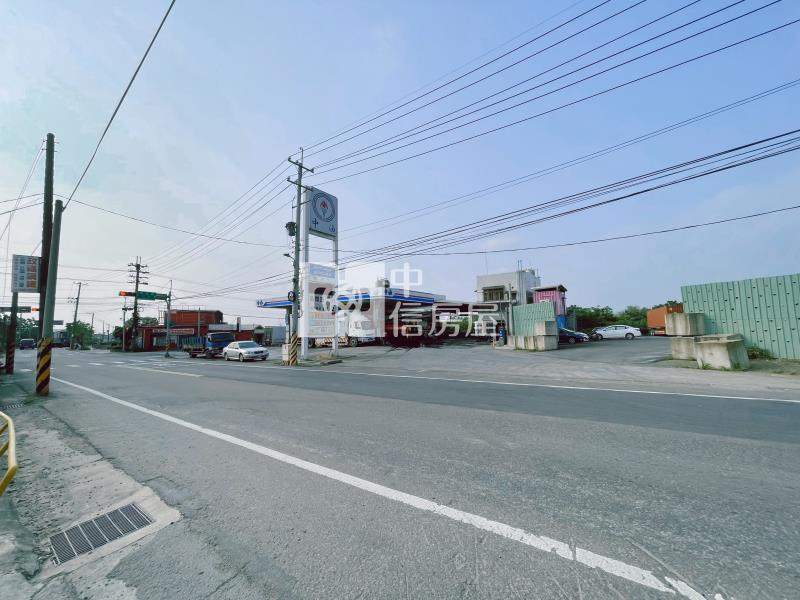 近66.幼獅工業區前後臨路交通用地房屋室內格局與周邊環境