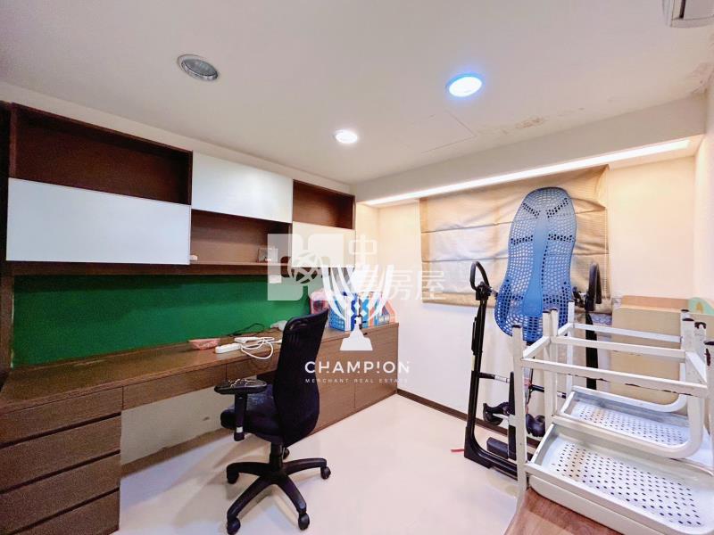 【冠軍】德安家康前區五房雙車位房屋室內格局與周邊環境