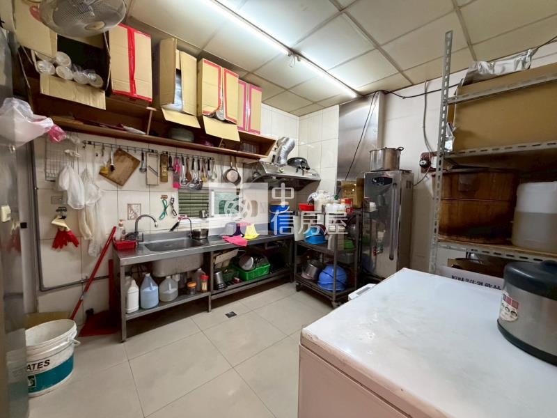 仁和國中旁店住房屋室內格局與周邊環境