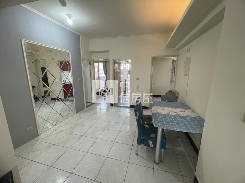 近中壢體育園區景觀三房房屋室內格局與周邊環境