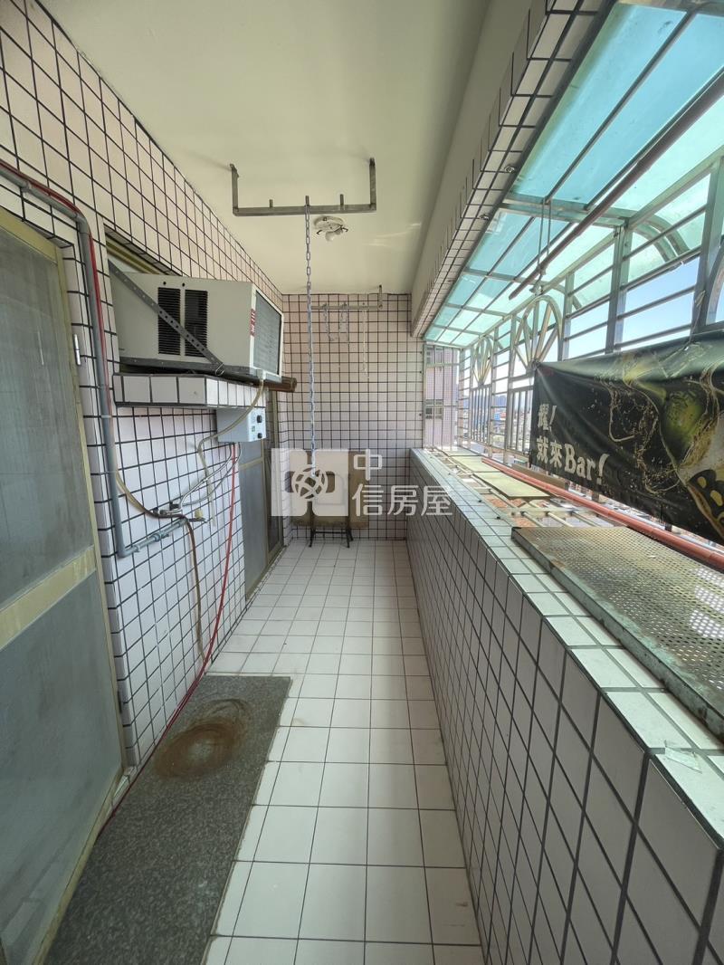 近中壢體育園區景觀三房房屋室內格局與周邊環境