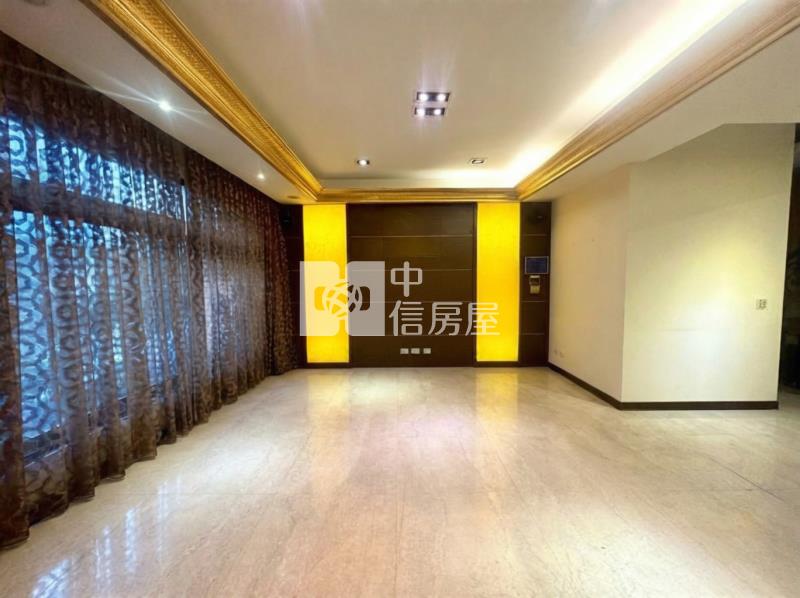 中國醫旁★府上社區/電梯雙車別墅房屋室內格局與周邊環境