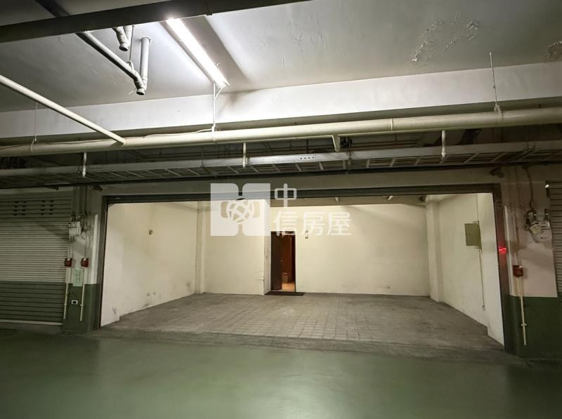 中國醫旁★府上社區/電梯雙車別墅房屋室內格局與周邊環境