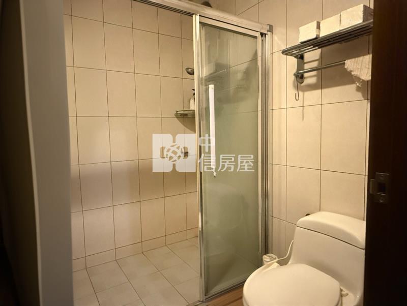 中國醫旁★府上社區/電梯雙車別墅房屋室內格局與周邊環境