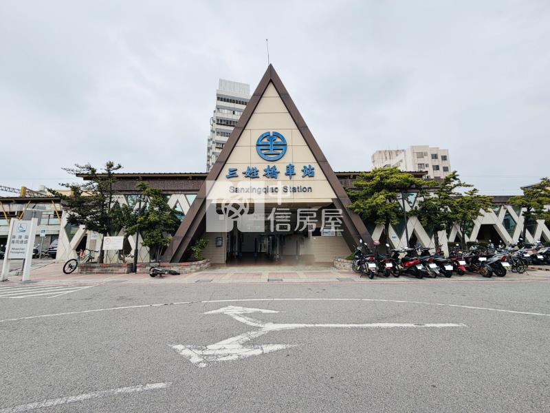 快樂頌/錢進時代特低總美套房房屋室內格局與周邊環境