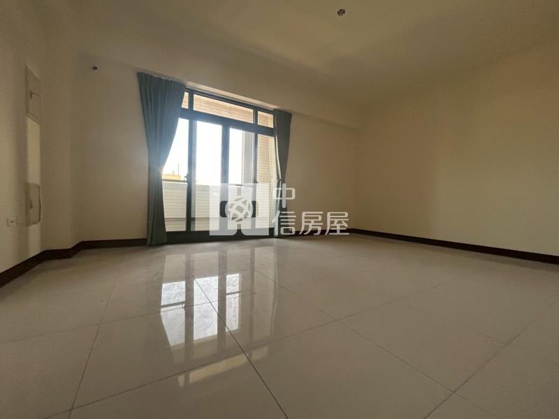 大灣透天厝房屋室內格局與周邊環境