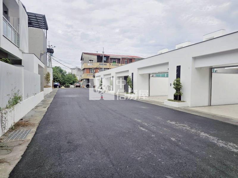 玉井大面寬雙車渡假豪邸房屋室內格局與周邊環境