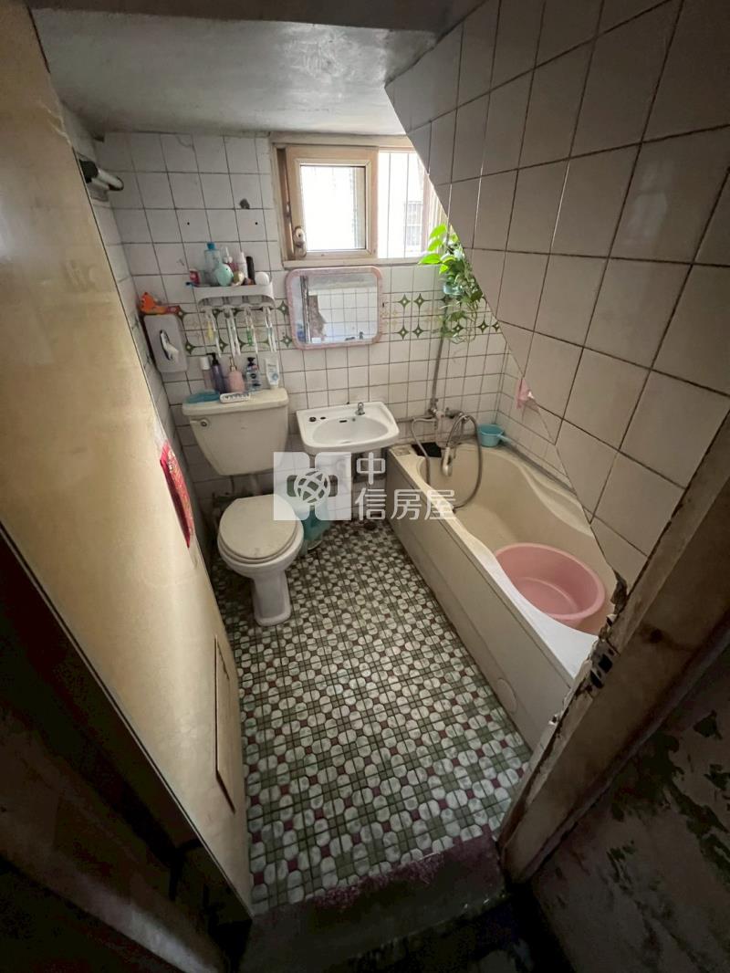 斗六西平路豐泰店面房屋室內格局與周邊環境