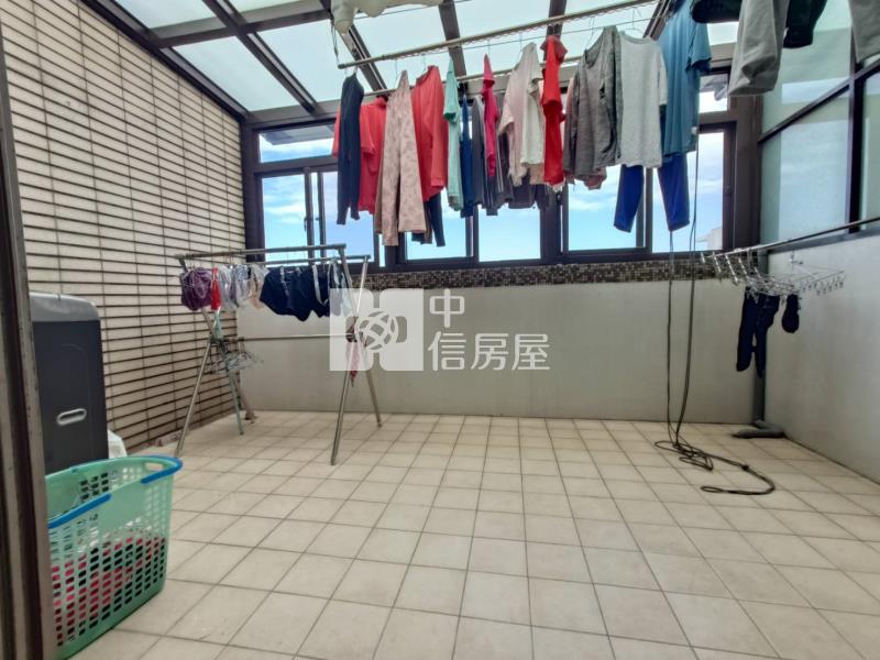 忠貞市場旁店墅2房屋室內格局與周邊環境