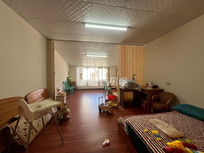 內埔中興路233巷透天房屋室內格局與周邊環境