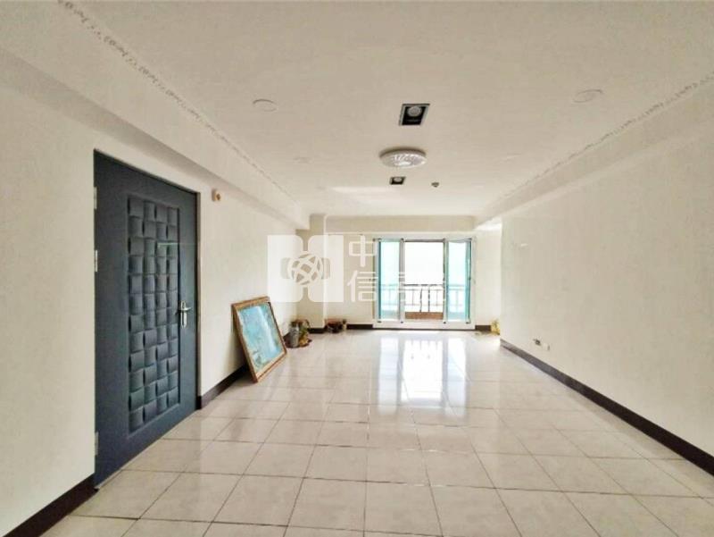 潮州愛國商圈大面寬店住1+2房屋室內格局與周邊環境