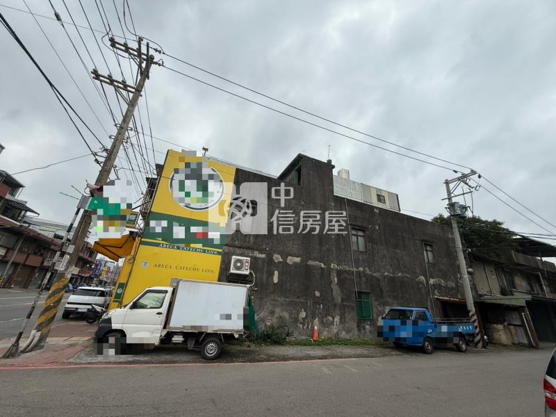 龍山段買地送屋房屋室內格局與周邊環境