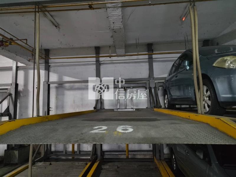 永康中山南路高統嶺明亮三房車位房屋室內格局與周邊環境