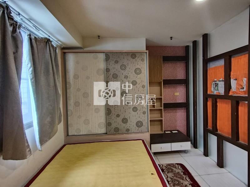 永康中山南路高統嶺明亮三房車位房屋室內格局與周邊環境