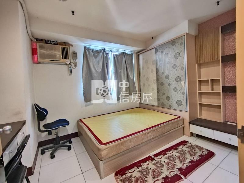 永康中山南路高統嶺明亮三房車位房屋室內格局與周邊環境