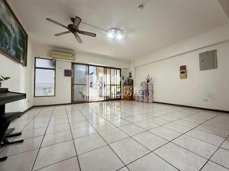 lalaport大室內45坪三房雙主臥美廈房屋室內格局與周邊環境