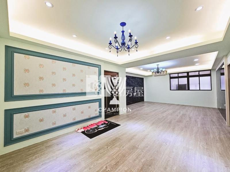 【冠軍】大慶精美大三房房屋室內格局與周邊環境