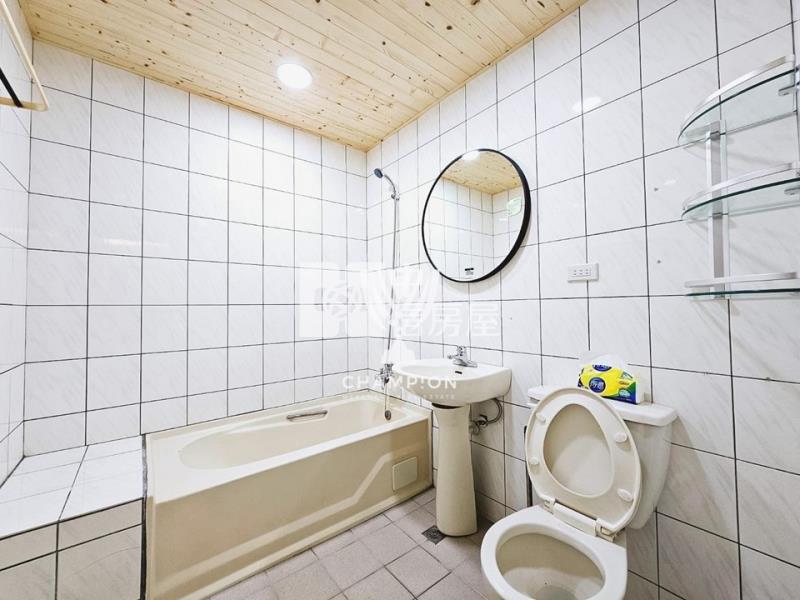 【冠軍】大慶精美大三房房屋室內格局與周邊環境