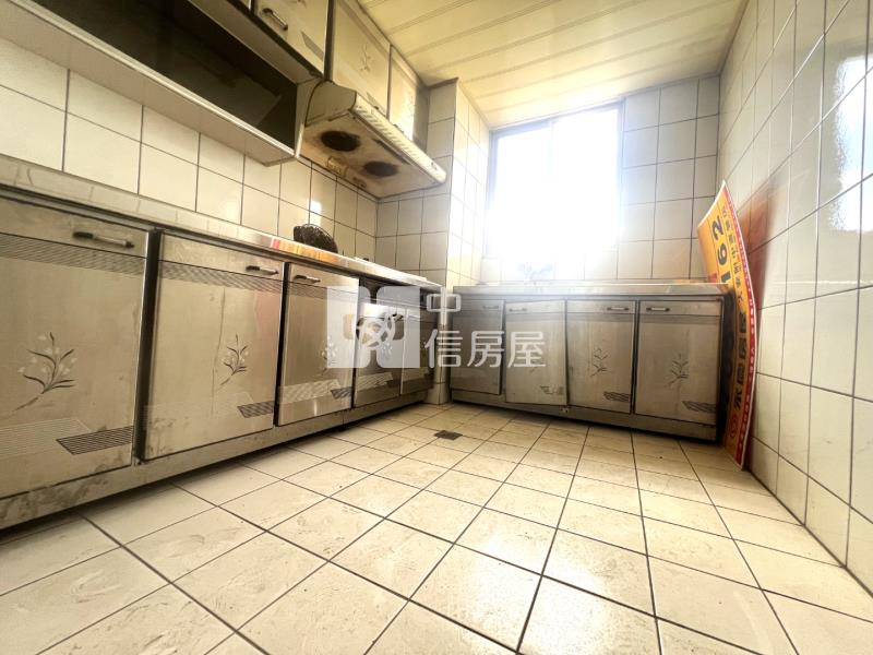 環北路大三房車A21站房屋室內格局與周邊環境