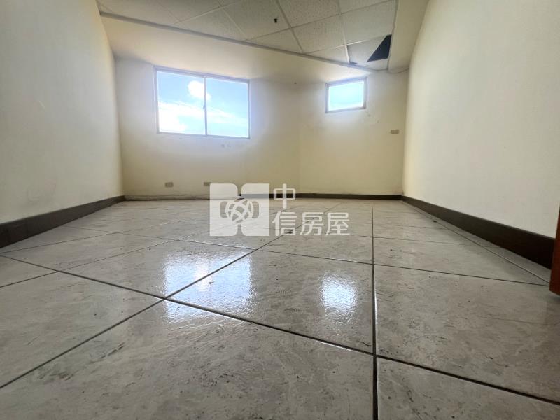 環北路大三房車A21站房屋室內格局與周邊環境