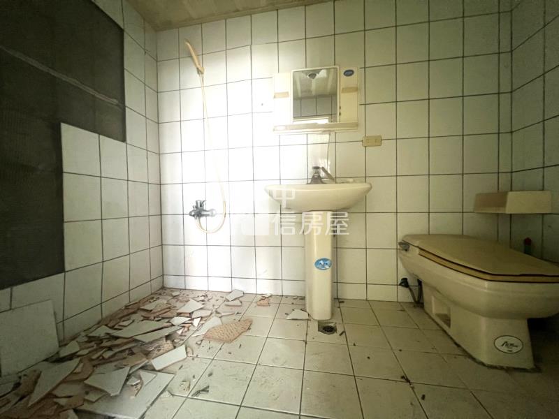 環北路大三房車A21站房屋室內格局與周邊環境