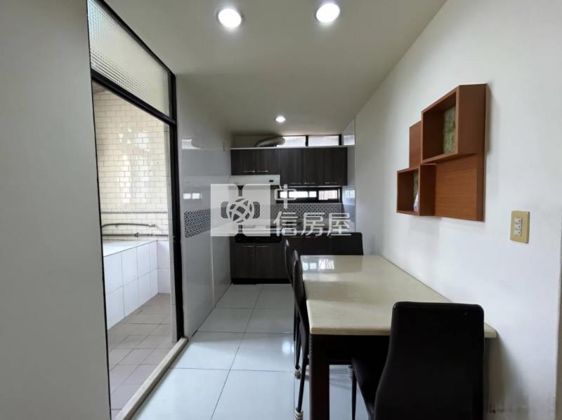 羅浮名宮~近捷運三房美寓房屋室內格局與周邊環境