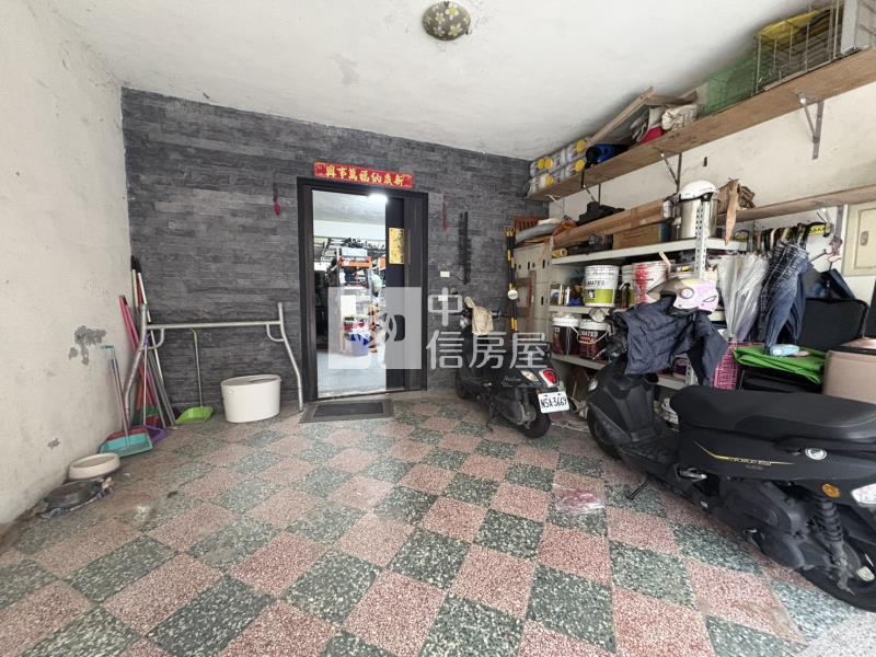 龍岡商圈稀有大地坪整新透天房屋室內格局與周邊環境