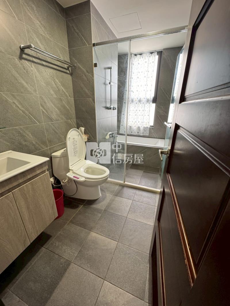 草漯市區面棒球場2房+平車房屋室內格局與周邊環境