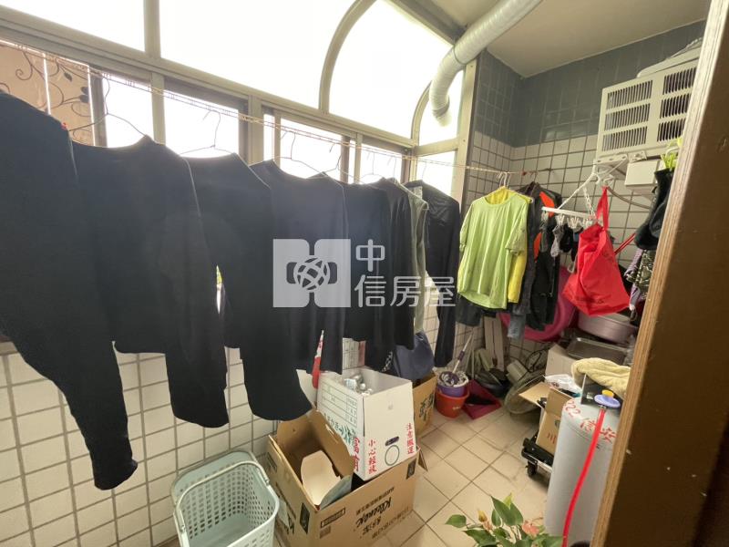 中壢大學湖畔超值電梯三房房屋室內格局與周邊環境