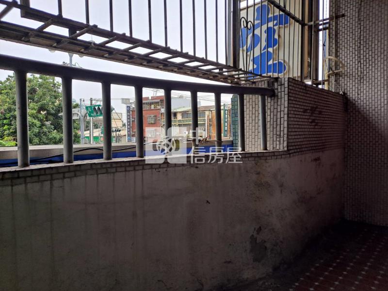 自由路西段店面透天房屋室內格局與周邊環境