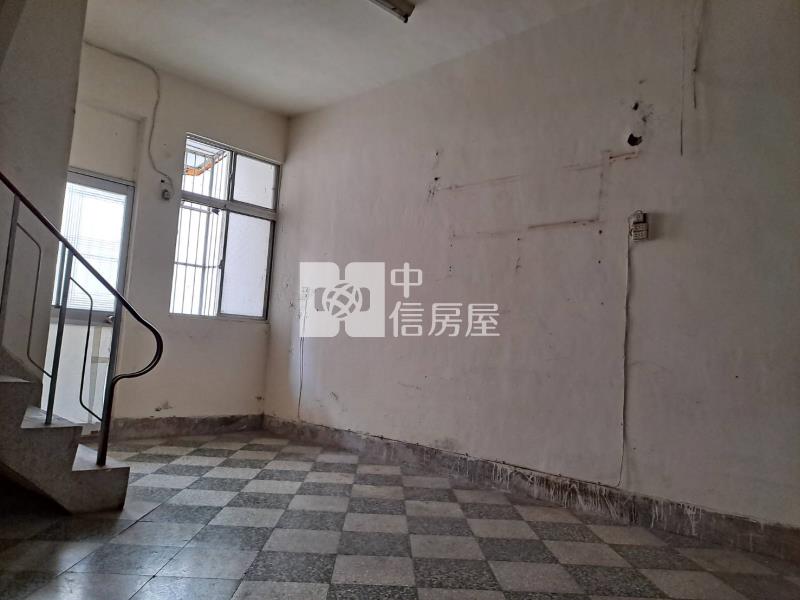 自由路西段店面透天房屋室內格局與周邊環境