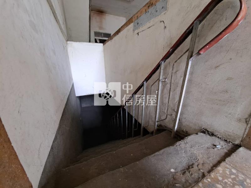 自由路西段店面透天房屋室內格局與周邊環境