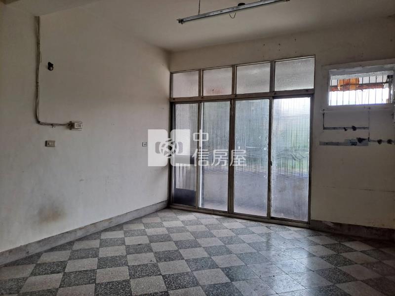 自由路西段店面透天房屋室內格局與周邊環境