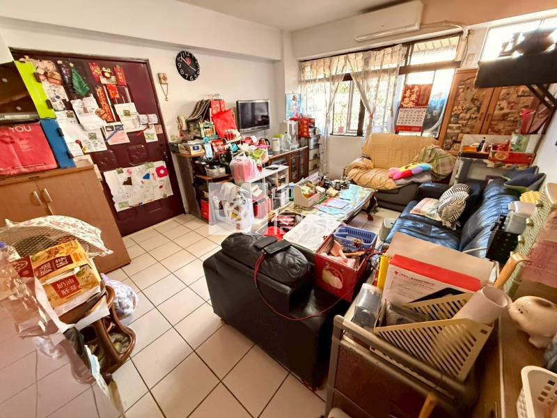 中國醫漢口永興商圈電梯三房華廈房屋室內格局與周邊環境