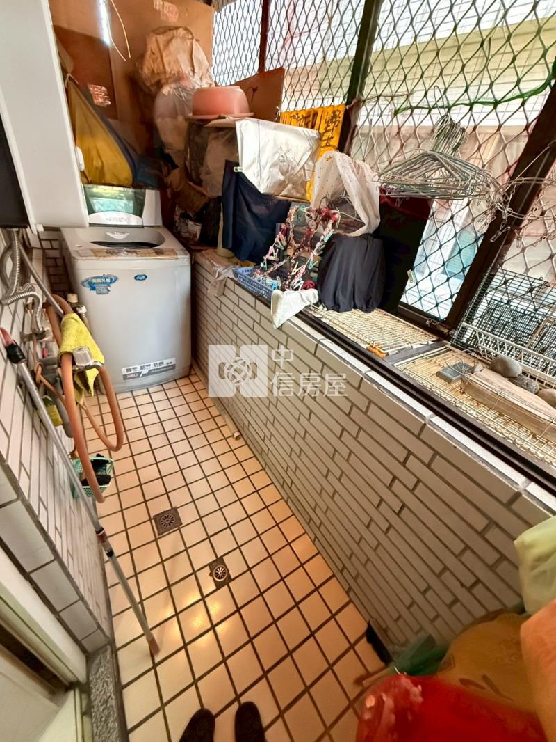 中國醫漢口永興商圈電梯三房華廈房屋室內格局與周邊環境