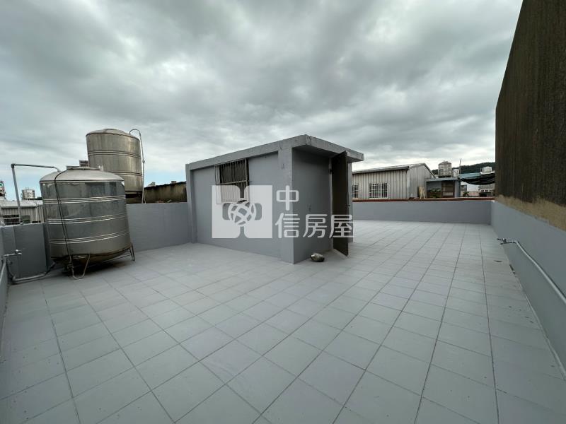 楊梅整新雙車位透天房屋室內格局與周邊環境