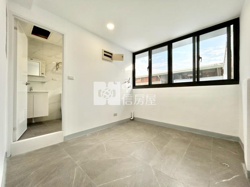 中興商圈四房活路美透天房屋室內格局與周邊環境