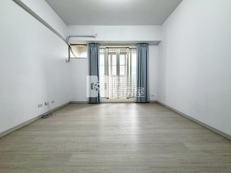 紫金城中山醫兩房兩衛房屋室內格局與周邊環境