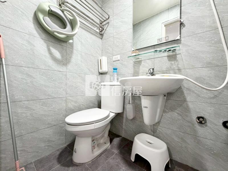 紫金城中山醫兩房兩衛房屋室內格局與周邊環境