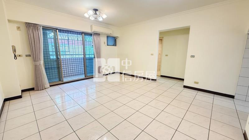 西屯創世紀三房+車位房屋室內格局與周邊環境