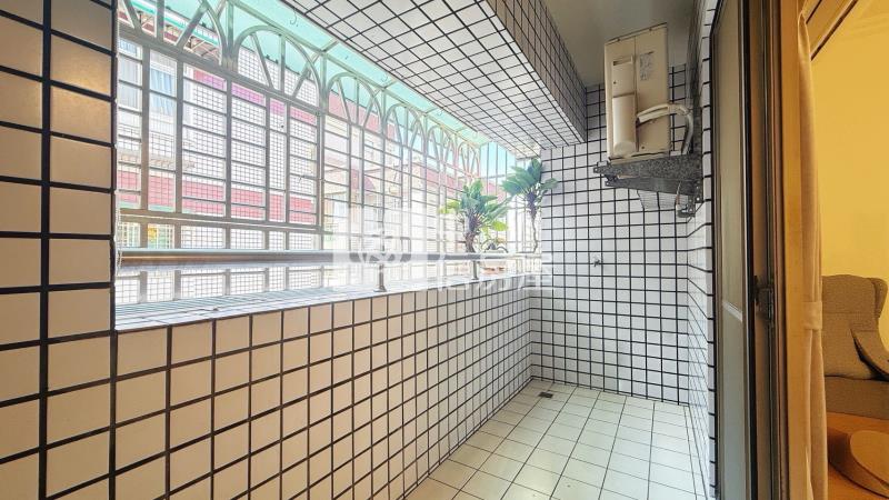 西屯創世紀三房+車位房屋室內格局與周邊環境