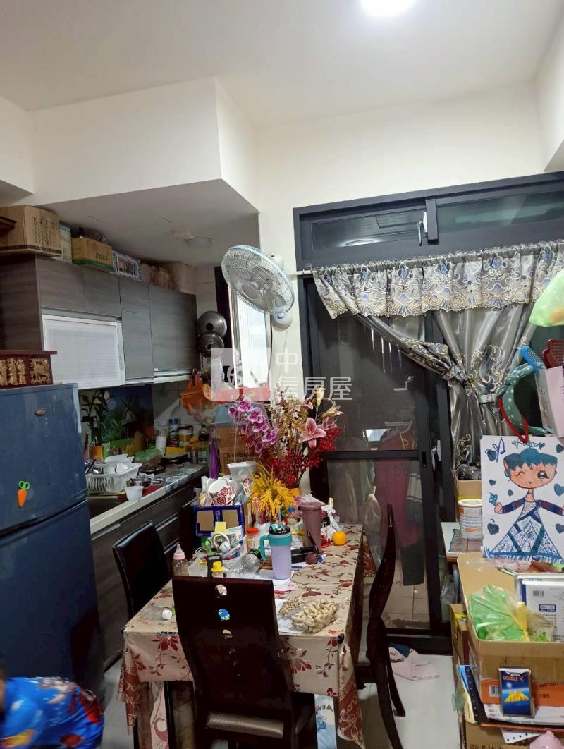 觀音工業區地總價電梯美三房房屋室內格局與周邊環境