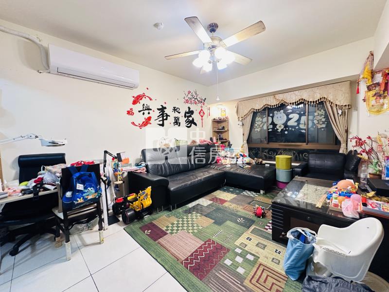 傳世國寶雙拼四房另車房屋室內格局與周邊環境