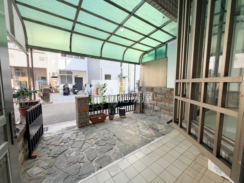 北勢國小前後臨路雙車別墅房屋室內格局與周邊環境