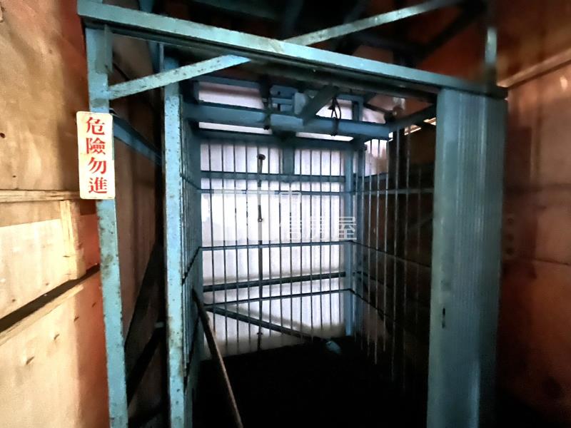 梓官超值合法工業廠房房屋室內格局與周邊環境