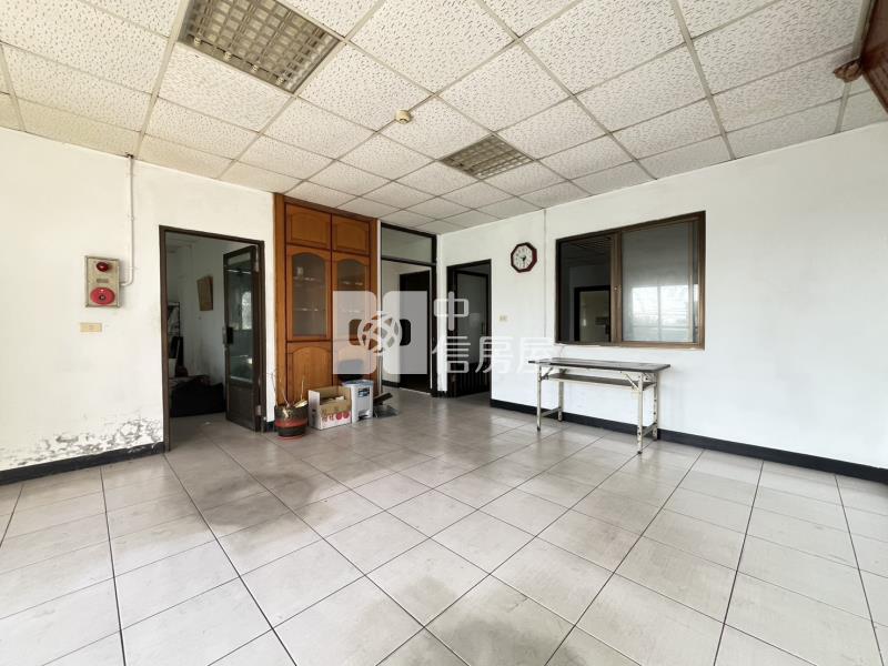 梓官超值合法工業廠房房屋室內格局與周邊環境