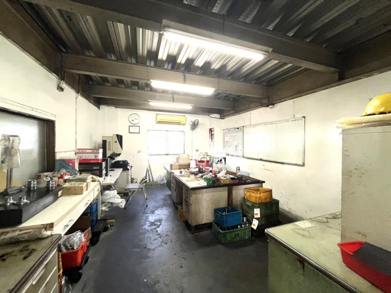 梓官超值合法工業廠房房屋室內格局與周邊環境