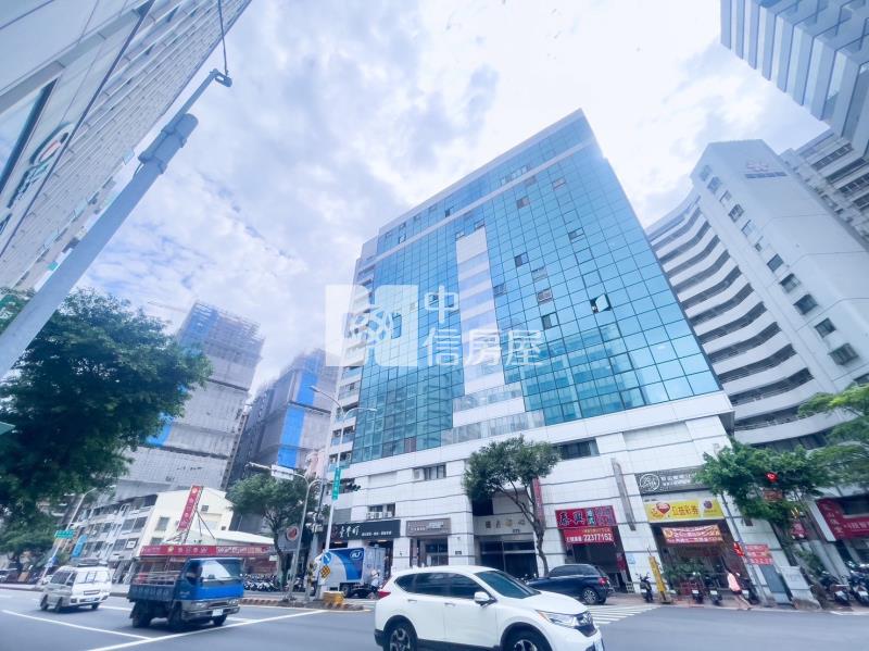 一中商圈低總價個人工作室商辦房屋室內格局與周邊環境