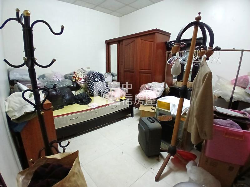 觀音崙坪合法農舍房屋室內格局與周邊環境